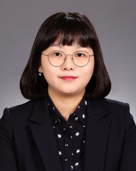 최유진